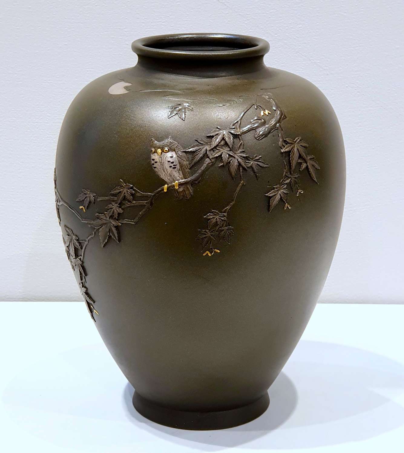 Japanese bronze vase with owl by Yamamoto Koken
