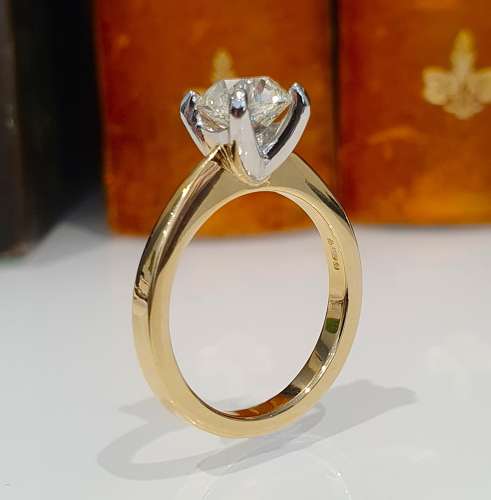 Old cut diamond ring