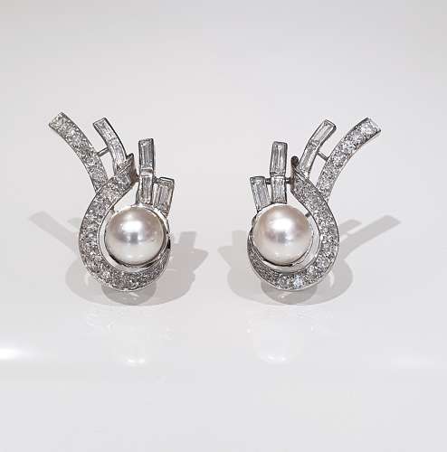 Art deco cultured pearl and diamond earrings